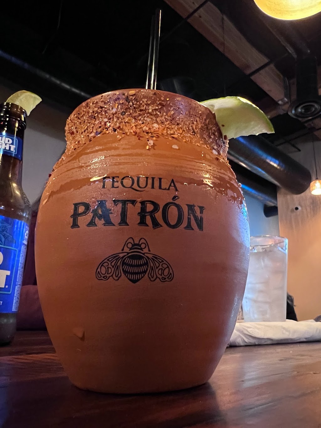 Papis Mex Grill | restaurant | 131 Riverwalk Blvd S, Madera, CA 93636, USA | 5593890392 OR +1 559-389-0392