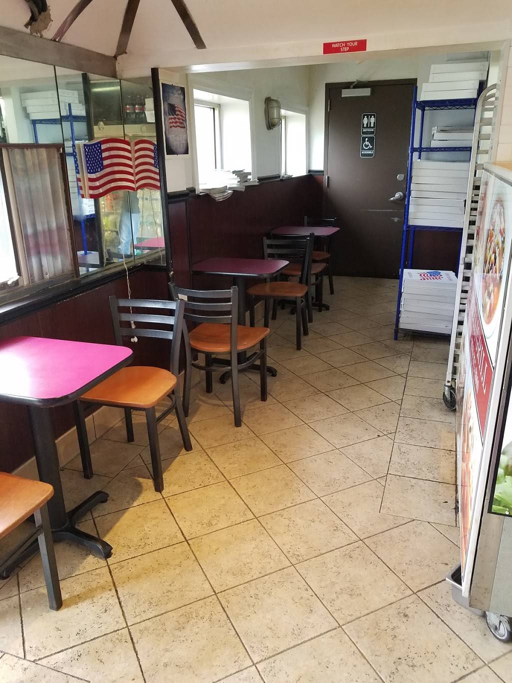 P & G Pizza and Deli | restaurant | 20 County Rd 39, Southampton, NY 11968, USA | 6313773909 OR +1 631-377-3909