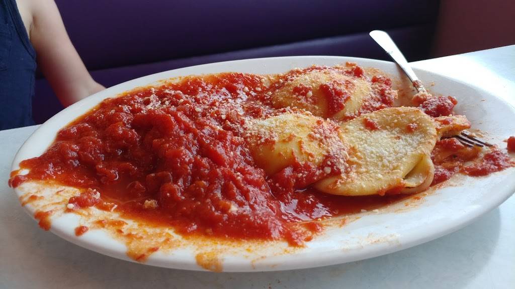 Plum Crazy Diner | restaurant | 15 Baltimore Blvd, Westminster, MD 21157, USA | 4108489288 OR +1 410-848-9288