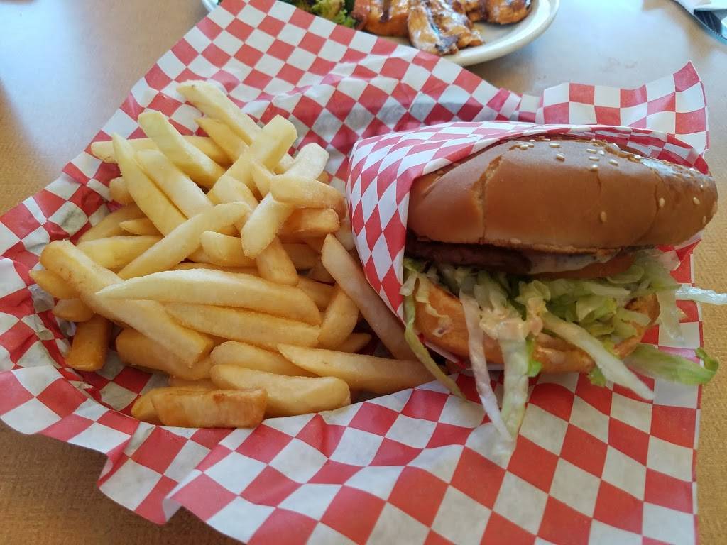 Speedway Grill | restaurant | 8922 Beech Ave A, Fontana, CA 92335, USA | 9093569644 OR +1 909-356-9644