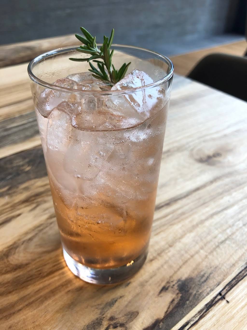 The Commons Bar/Café | restaurant | 477 W Spring St, Fayetteville, AR 72701, USA | 4797777017 OR +1 479-777-7017