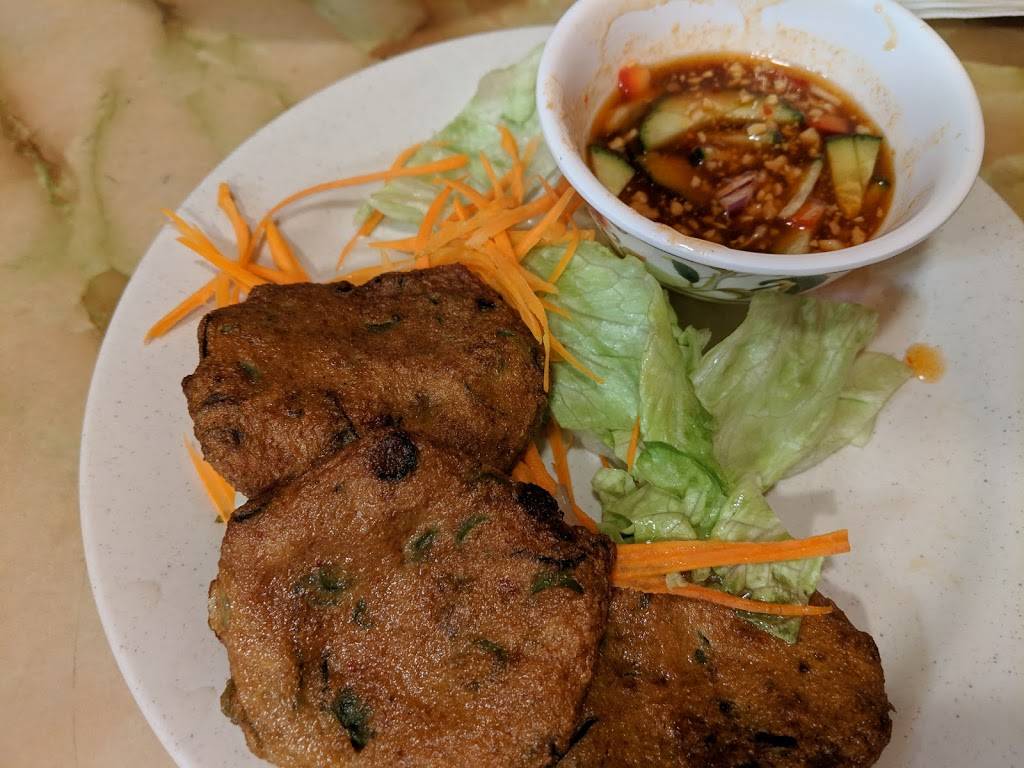 Cherry Street Thai | meal takeaway | 2724 E Cherry St, Seattle, WA 98122, USA | 2063256660 OR +1 206-325-6660