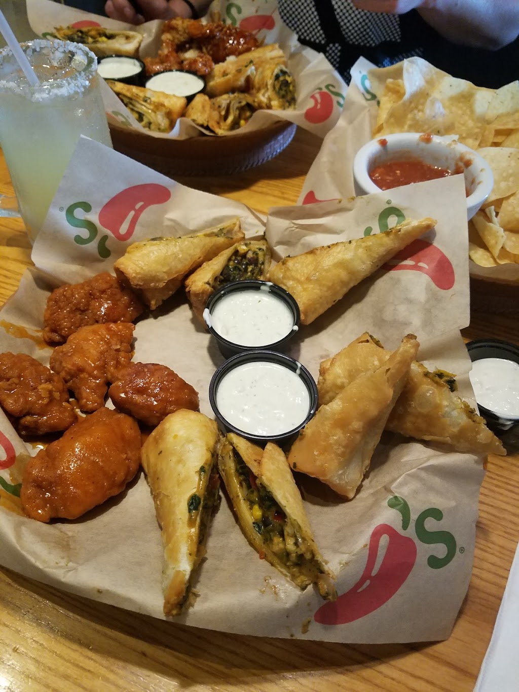 Chilis Grill & Bar | restaurant | 15640 Panama City Beach Pkwy, Panama City Beach, FL 32413, USA | 8502338517 OR +1 850-233-8517