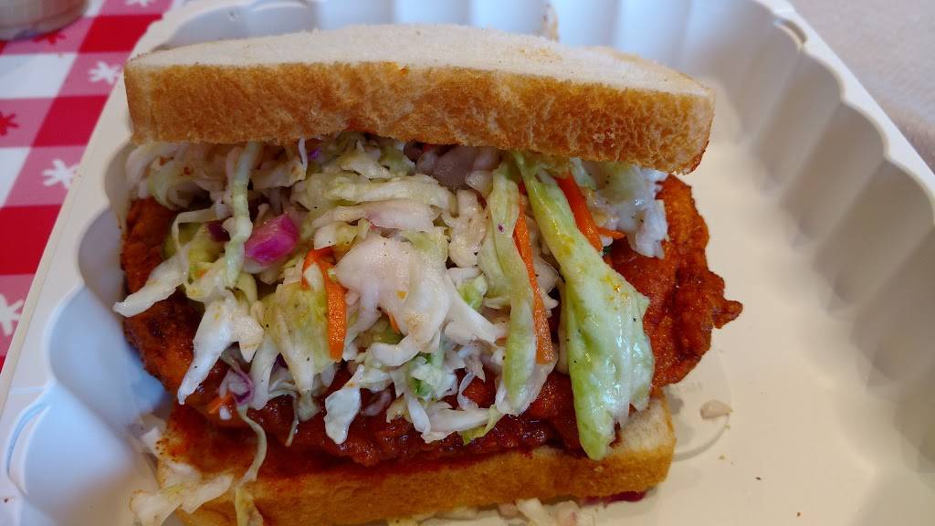 Hot Chicken Takeover | restaurant | 4203 N High St, Columbus, OH 43214, USA | 6147541151 OR +1 614-754-1151