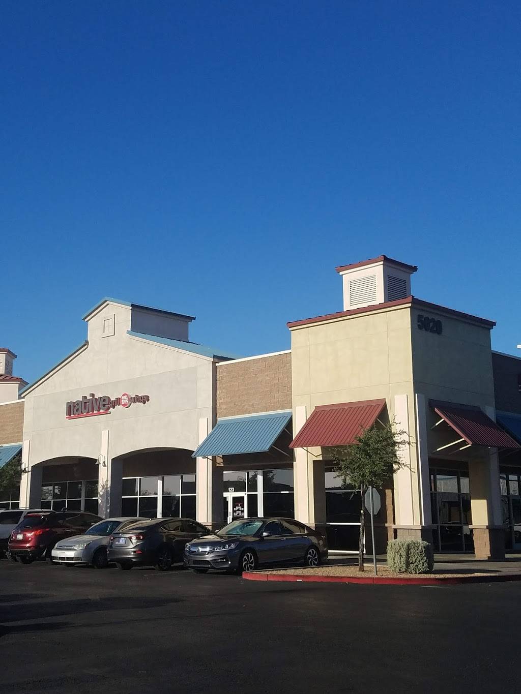 Native Grill & Wings | restaurant | 5020 W Baseline Rd Suite 123, Laveen Village, AZ 85339, USA | 6022379068 OR +1 602-237-9068