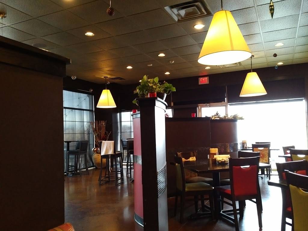 Jina Yoos Asian Bistro | restaurant | 2200 Forum Blvd #108, Columbia, MO 65203, USA | 5734465462 OR +1 573-446-5462