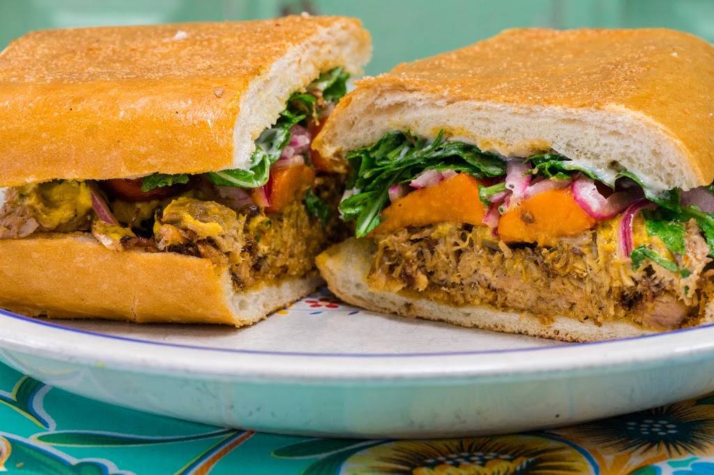 Cholita Linda | restaurant | 4923 Telegraph Ave, Oakland, CA 94609, USA | 5105947610 OR +1 510-594-7610