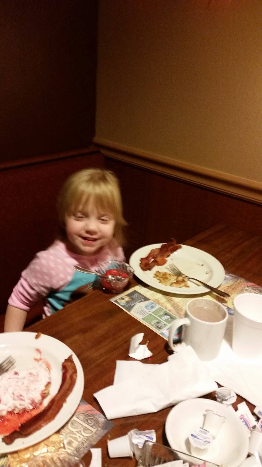 Dreamcatcher Buffet-Feather | restaurant | 3 Alverda Dr, Oroville, CA 95966, USA | 5305333885 OR +1 530-533-3885