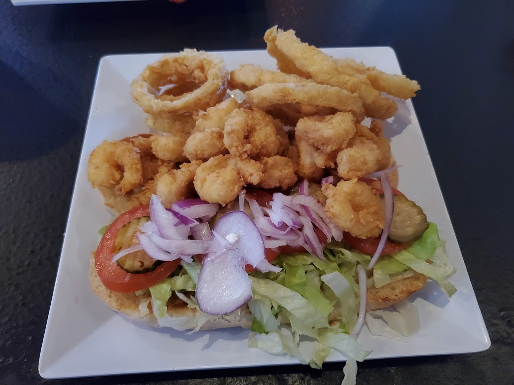 Christos Sports Bar & Grill | restaurant | 2903 Thomas Dr, Panama City Beach, FL 32408, USA | 8507081878 OR +1 850-708-1878