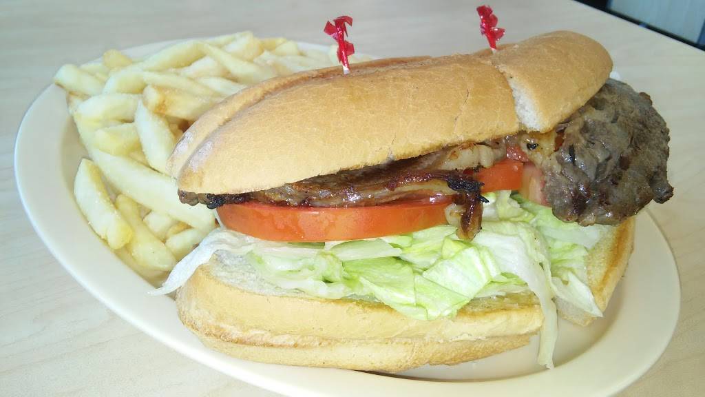 Golden Ox Burger | restaurant | 405 W Holt Ave, Pomona, CA 91768, USA | 9096221426 OR +1 909-622-1426