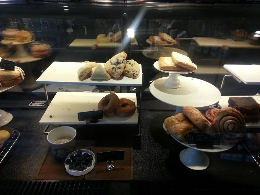 Starbucks | cafe | 8393 Folsom Blvd, Sacramento, CA 95826, USA | 9163813498 OR +1 916-381-3498