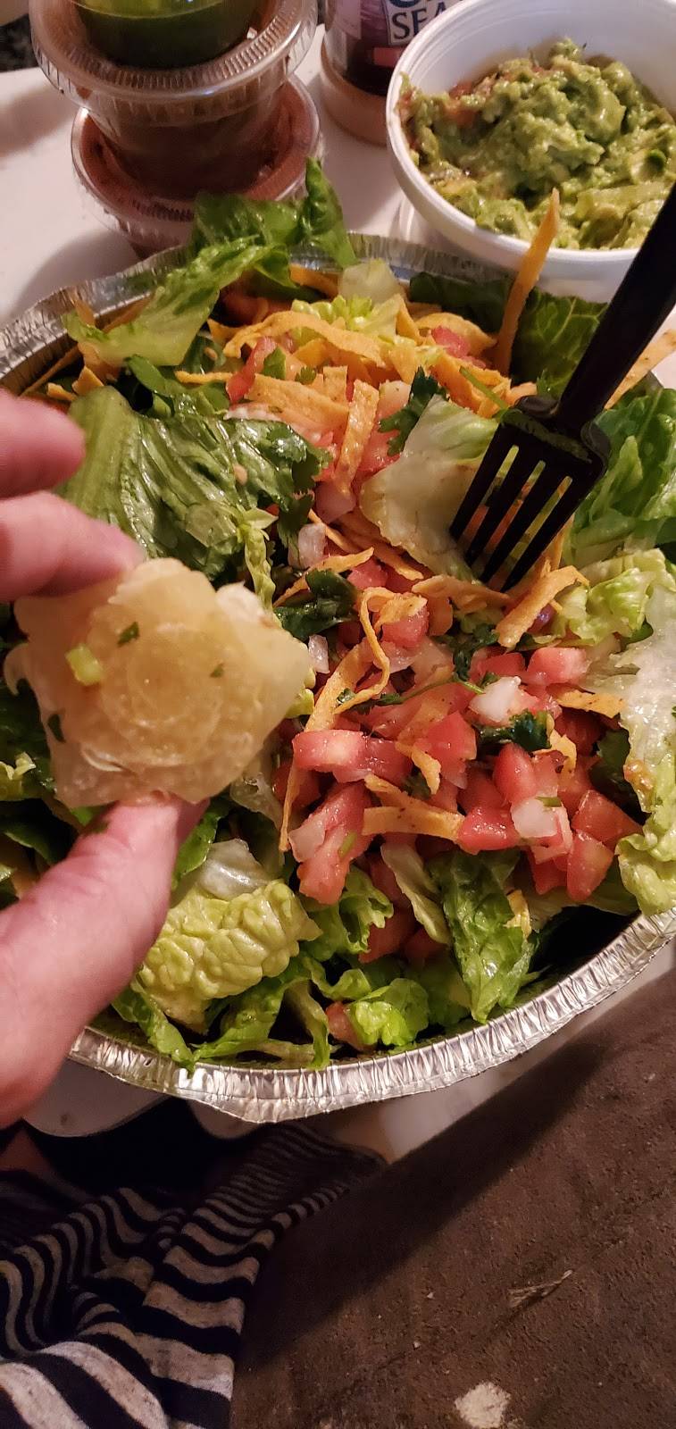 Cafe Rio Mexican Grill | restaurant | 65 E Horizon Ridge Pkwy, Henderson, NV 89002, USA | 7029047310 OR +1 702-904-7310