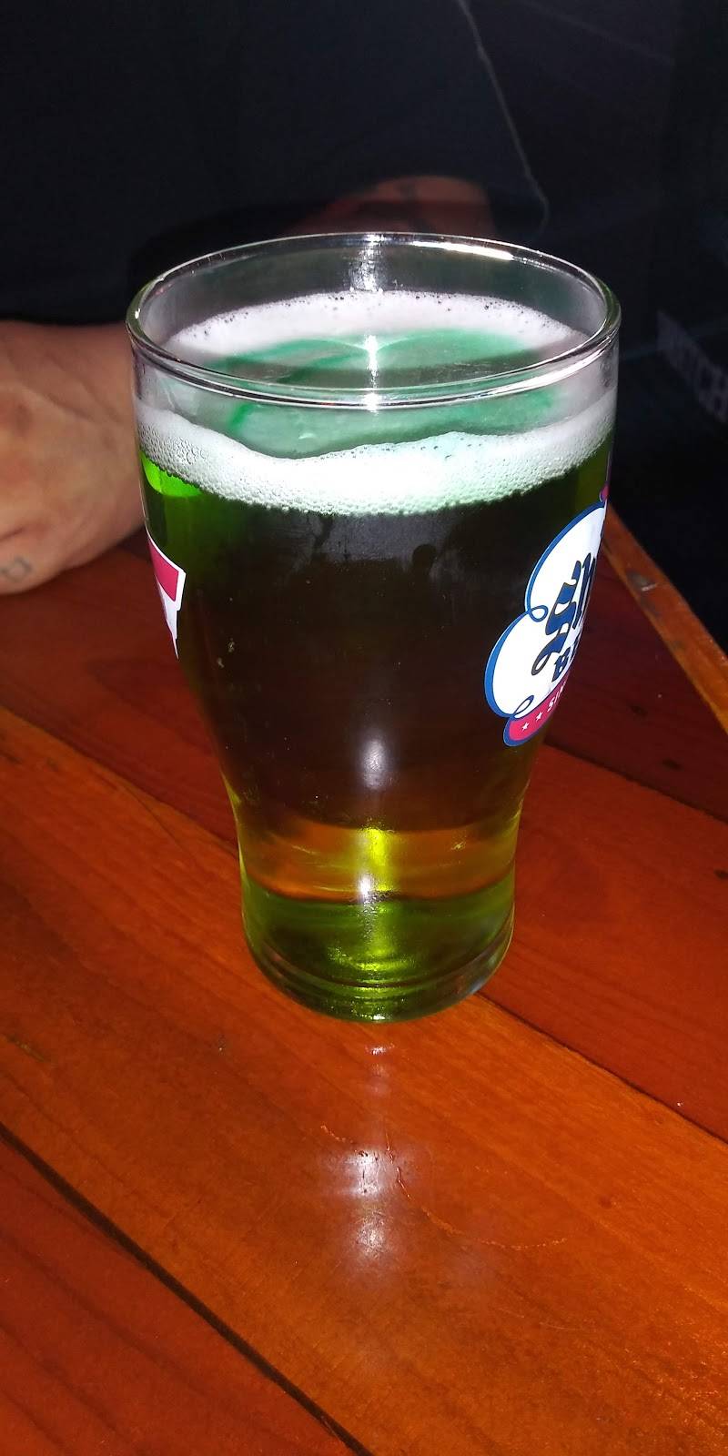 Stackers Restaurant | restaurant | 2855 W Cactus Rd # 24, Phoenix, AZ 85029, USA | 6028633477 OR +1 602-863-3477