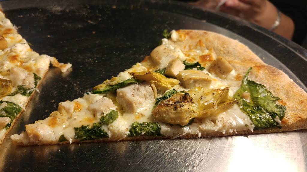 Earls 377 Pizza | restaurant | 427 US-377, Argyle, TX 76226, USA | 9404644444 OR +1 940-464-4444