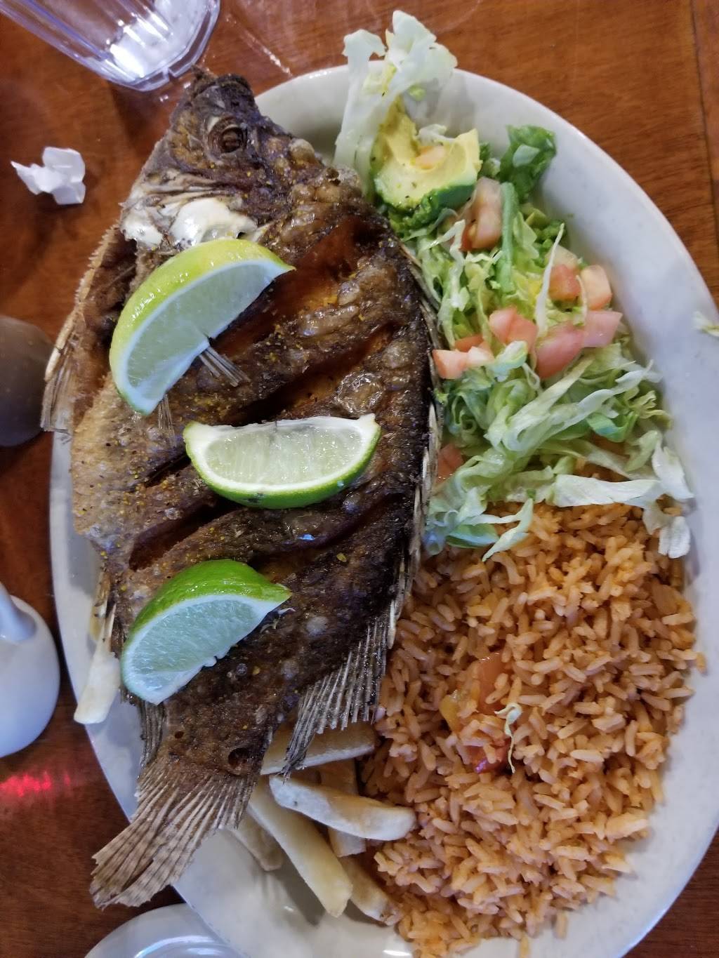 CENTINELA MEXICAN RESTAURANT & BAR | restaurant | 215 W Bandera Rd, Boerne, TX 78006, USA | 8302492023 OR +1 830-249-2023