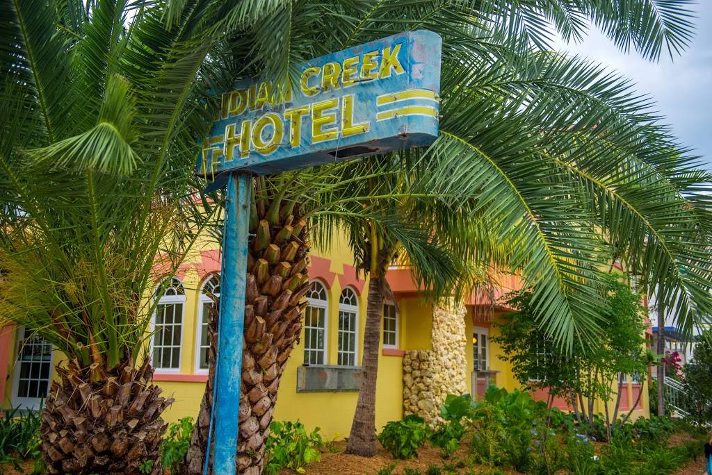 27 Restaurant & Bar | restaurant | 2727 Indian Creek Dr, Miami Beach, FL 33140, USA | 7864767020 OR +1 786-476-7020