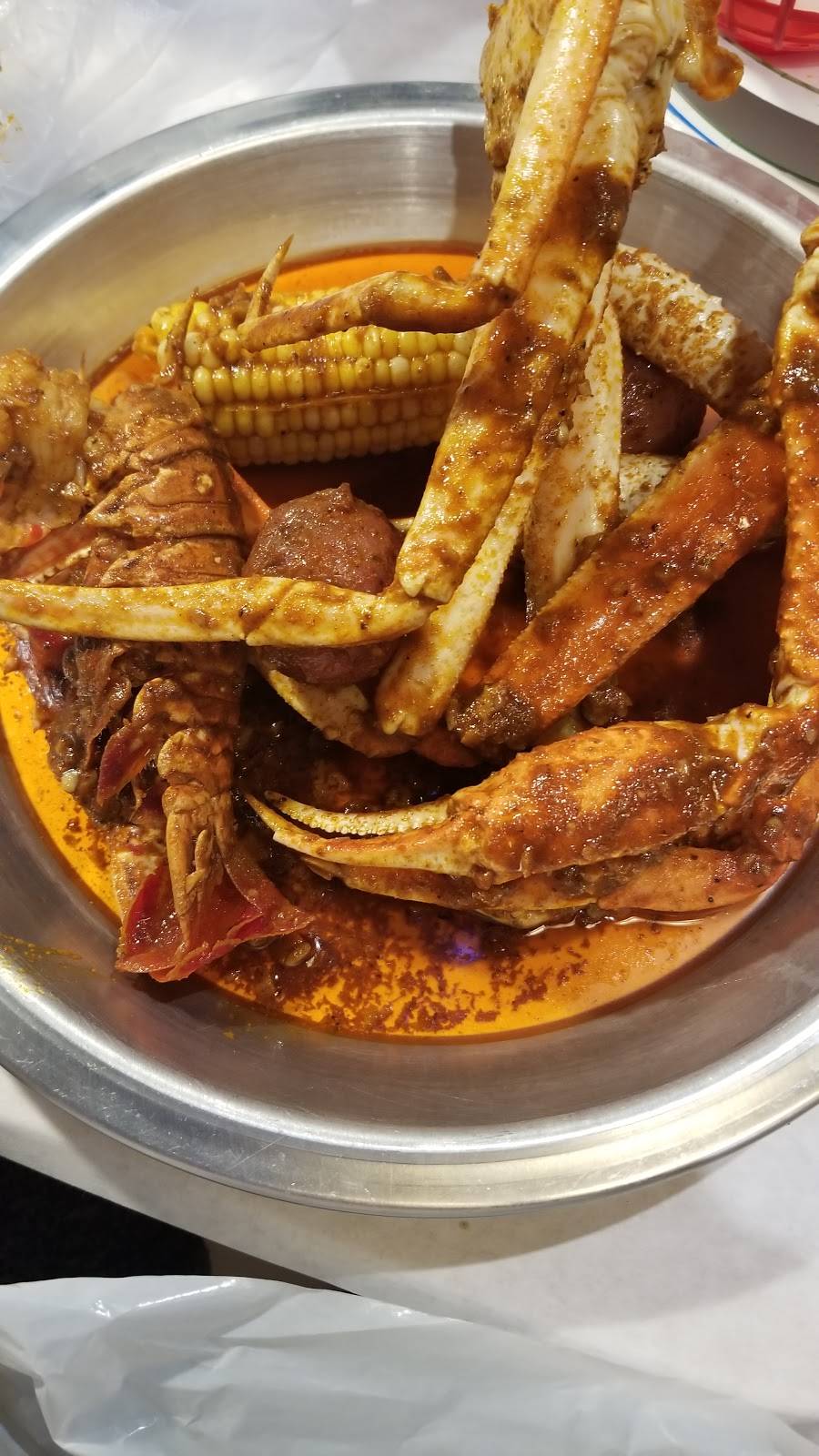 Cincy Crab Seafood Restaurant | restaurant | 1309 E Kemper Rd, Cincinnati, OH 45246, USA | 5139751428 OR +1 513-975-1428