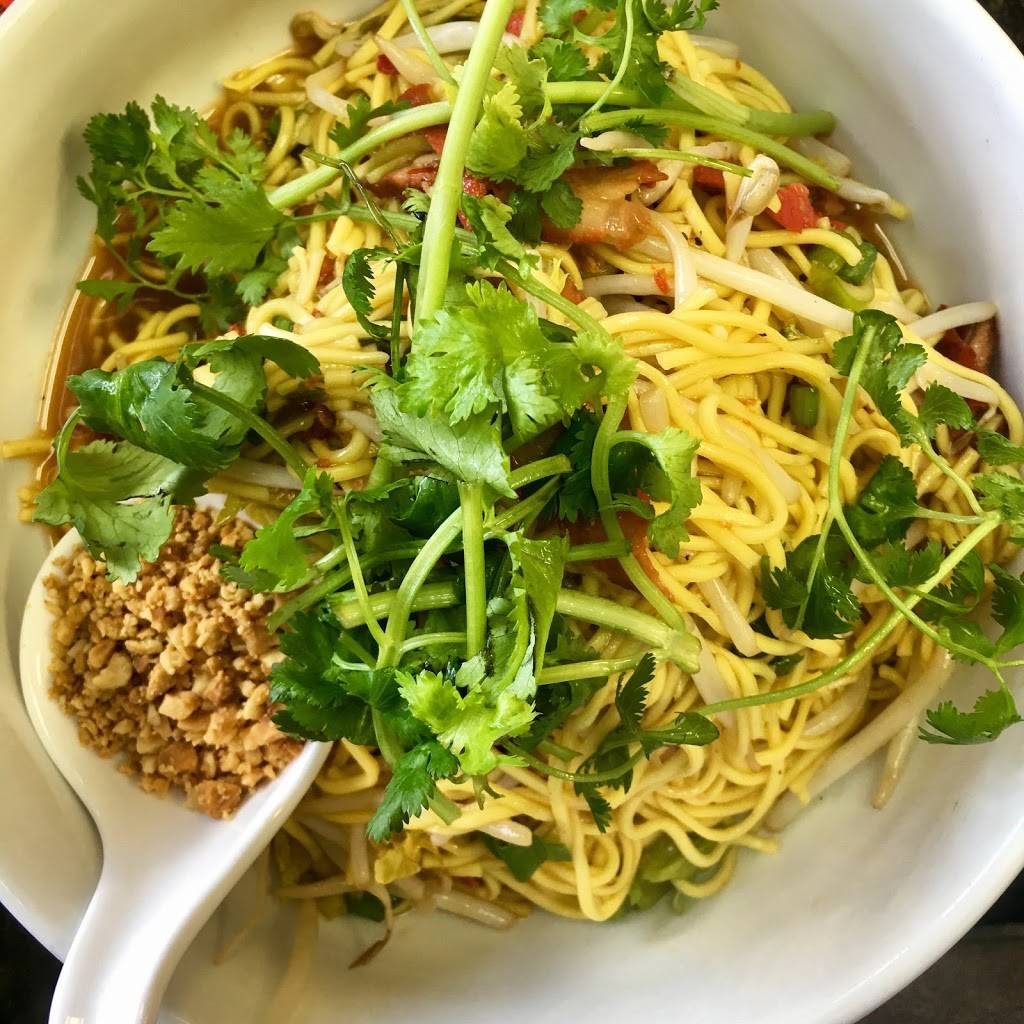 Prik Thai Cuisine | restaurant | 2429 Robeson St, Fayetteville, NC 28305, USA | 9104910256 OR +1 910-491-0256