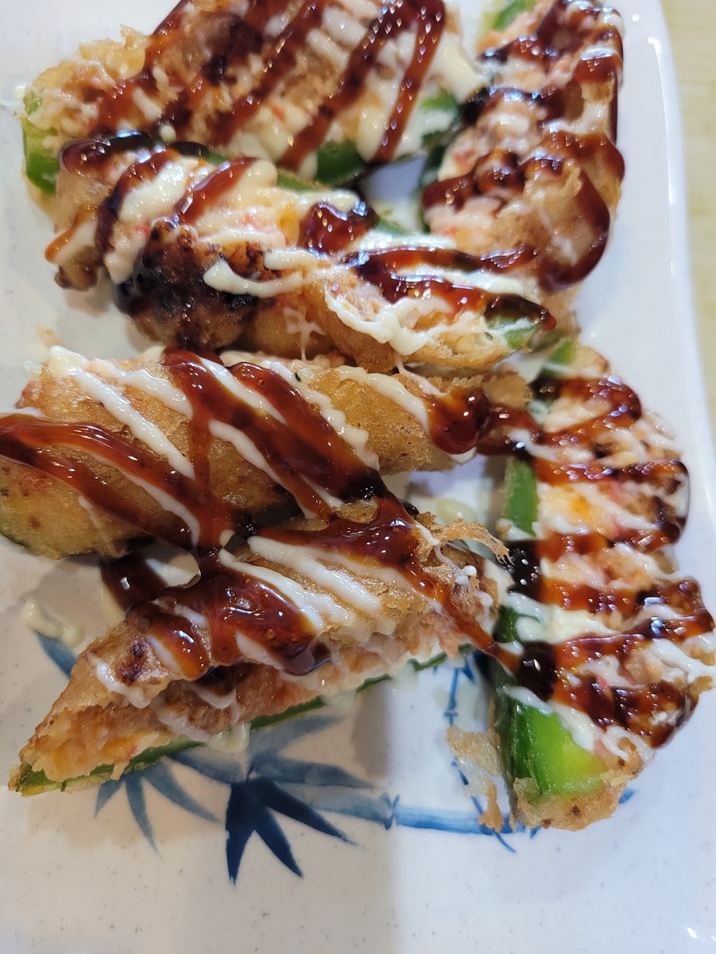 Koko Japanese Grill | restaurant | 8883 Town and Country Cir, Knoxville, TN 37923, USA | 8656928163 OR +1 865-692-8163