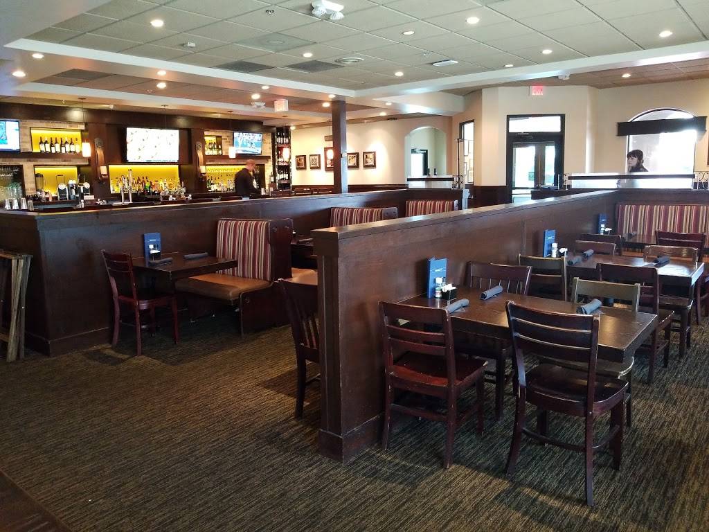 Carrabbas Italian Grill | restaurant | 12507 W IH 10, San Antonio, TX 78230, USA | 2106944191 OR +1 210-694-4191