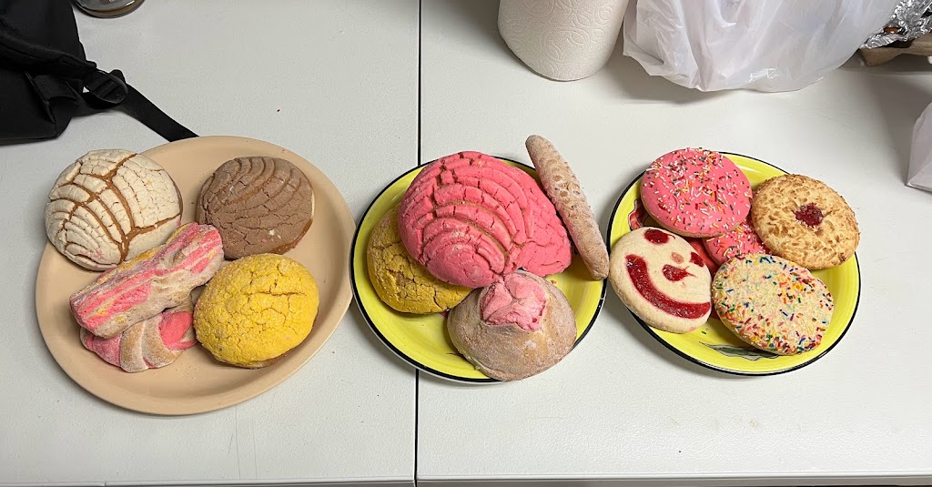 Panaderia Guadalajara Merced | bakery | 1339 W 18th St, Merced, CA 95340, USA | 2093831100 OR +1 209-383-1100