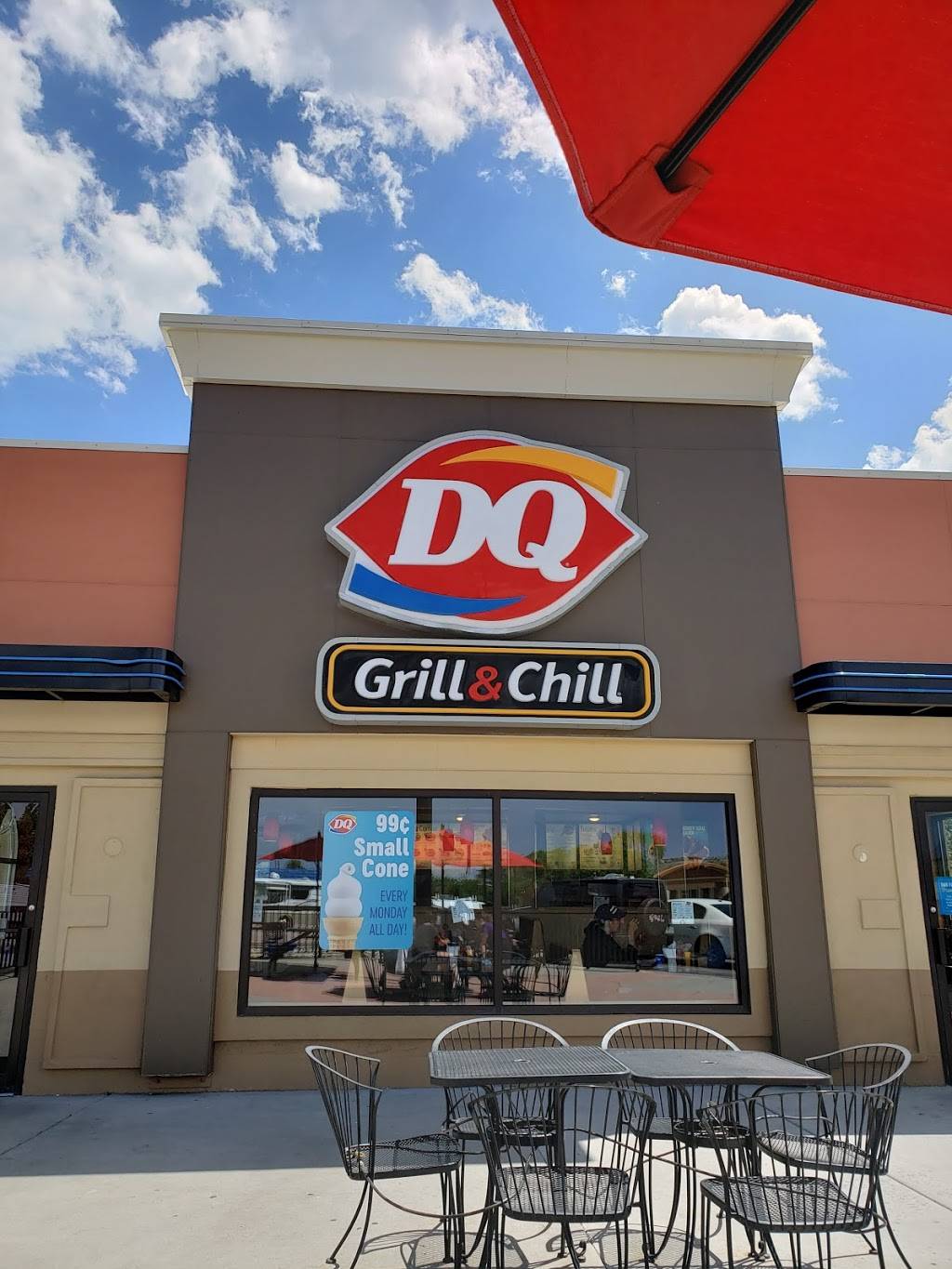 Dairy Queen Grill & Chill | restaurant | 315 W Fillmore St, Colorado Springs, CO 80907, USA | 7196326460 OR +1 719-632-6460