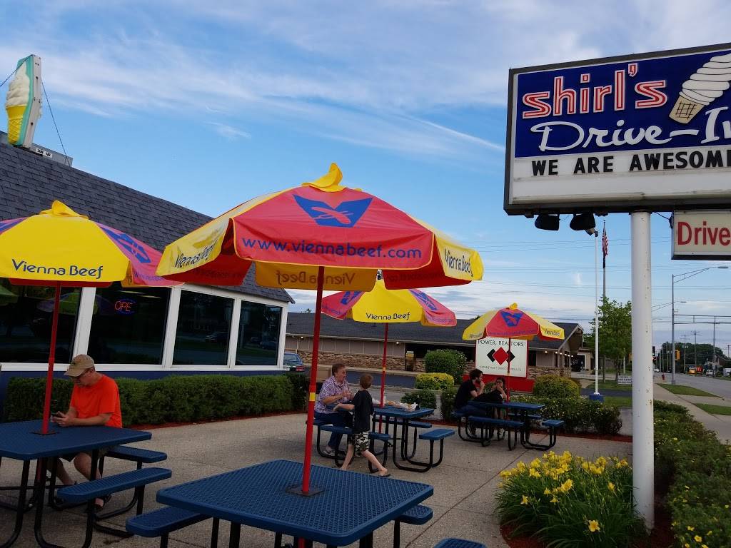 Shirls Drive In | restaurant | 7943 Sheridan Rd, Kenosha, WI 53143, USA | 2626541968 OR +1 262-654-1968