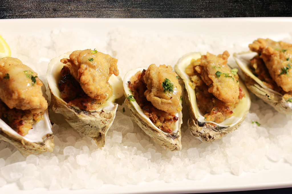 Blue Fish Restaurant and Oyster Bar | restaurant | 3551 St Johns Ave, Jacksonville, FL 32205, USA | 9043870700 OR +1 904-387-0700