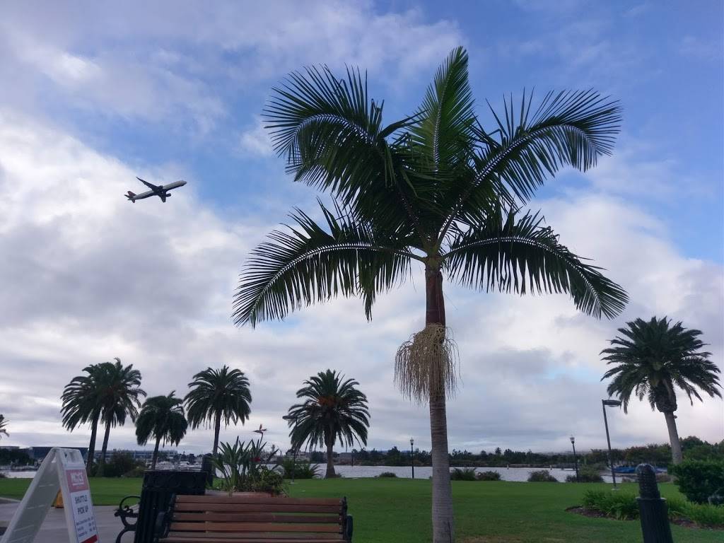 The Bay View Restaurant | restaurant | Neville Rd, San Diego, CA 92140, USA | 6197256211 OR +1 619-725-6211