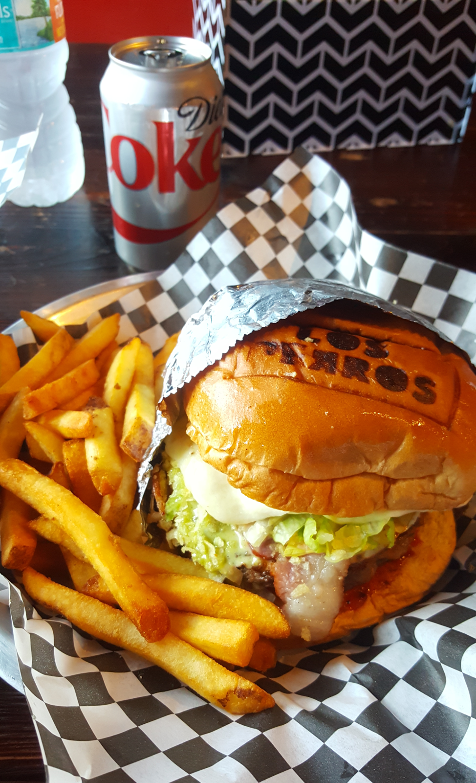 Los Perros | restaurant | 8410 W Flagler St, Miami, FL 33144, USA | 7869536845 OR +1 786-953-6845