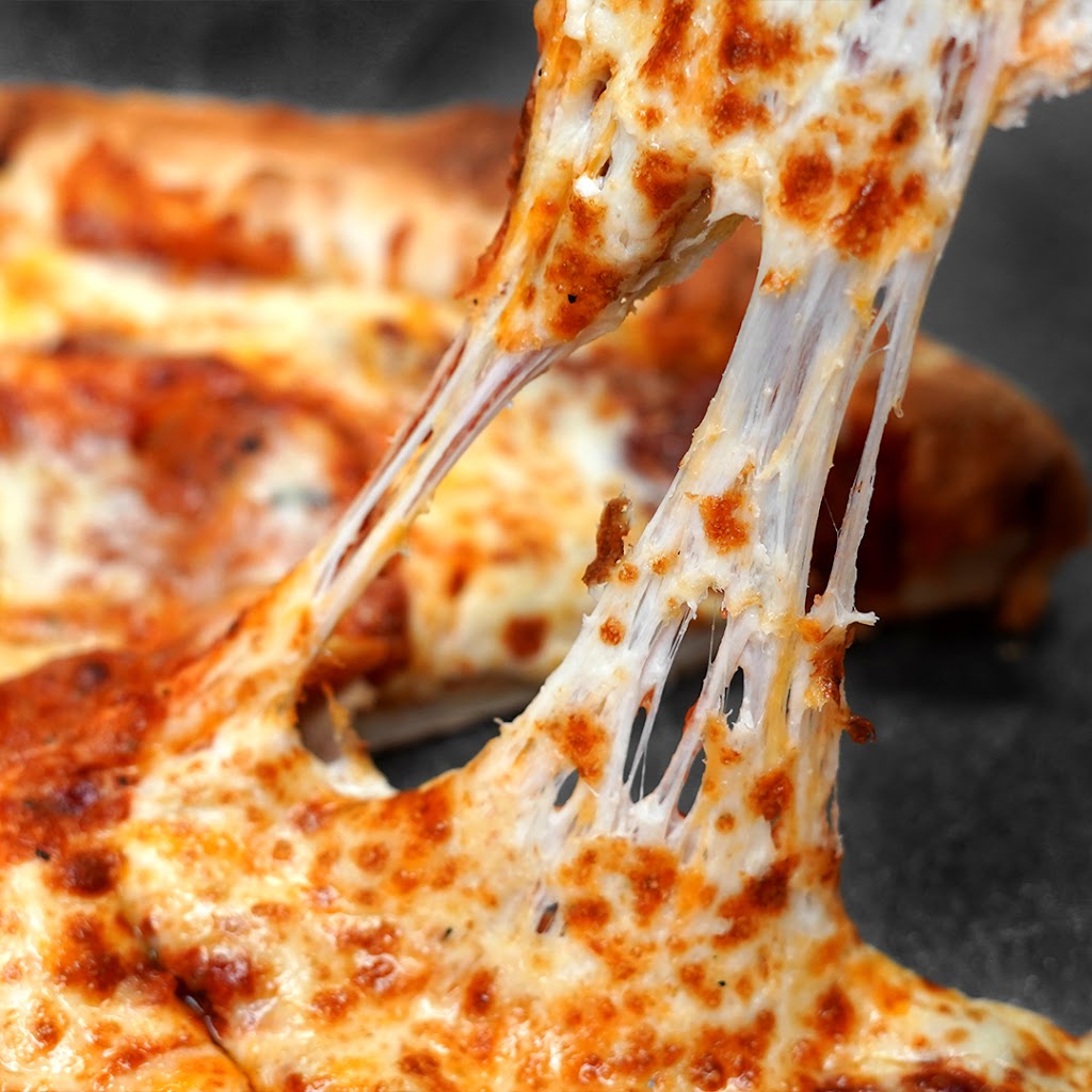 Round Table Pizza | restaurant | 2410 Sycamore Dr, Simi Valley, CA 93065, USA | 8058421495 OR +1 805-842-1495