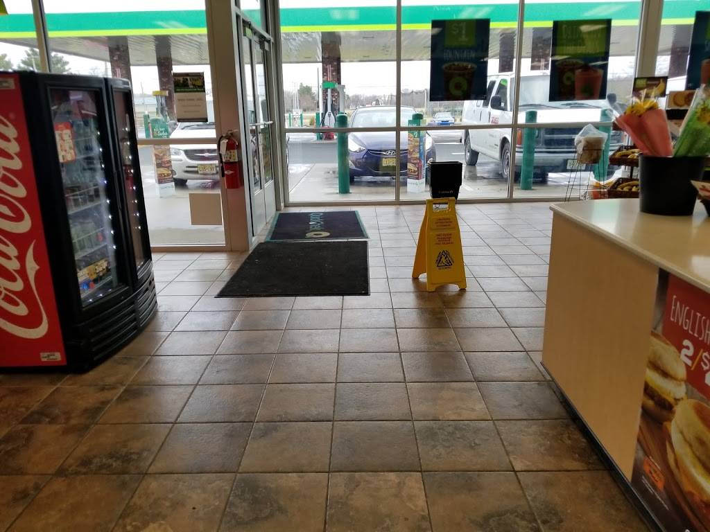 QuickChek | cafe | 1180 NJ-33, Farmingdale, NJ 07727, USA | 7329382096 OR +1 732-938-2096