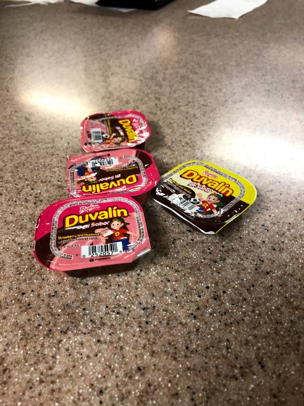 Taqueria El Charro | restaurant | 1605 Washington St, Waukegan, IL 60085, USA | 8475990600 OR +1 847-599-0600