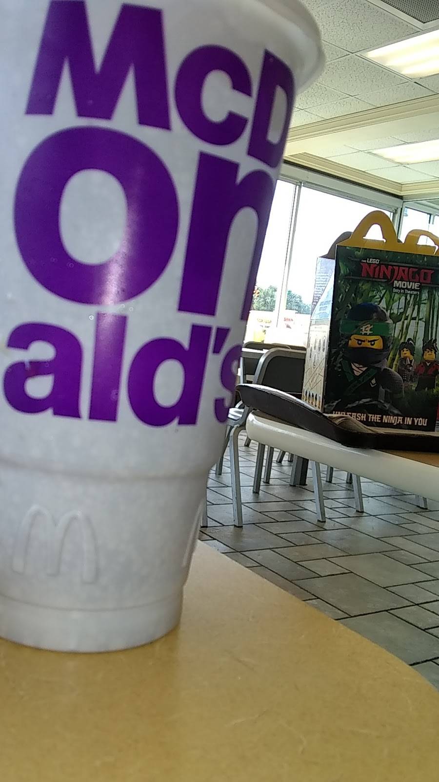 McDonalds | cafe | 4615 Calumet Ave, Hammond, IN 46327, USA | 2199323217 OR +1 219-932-3217