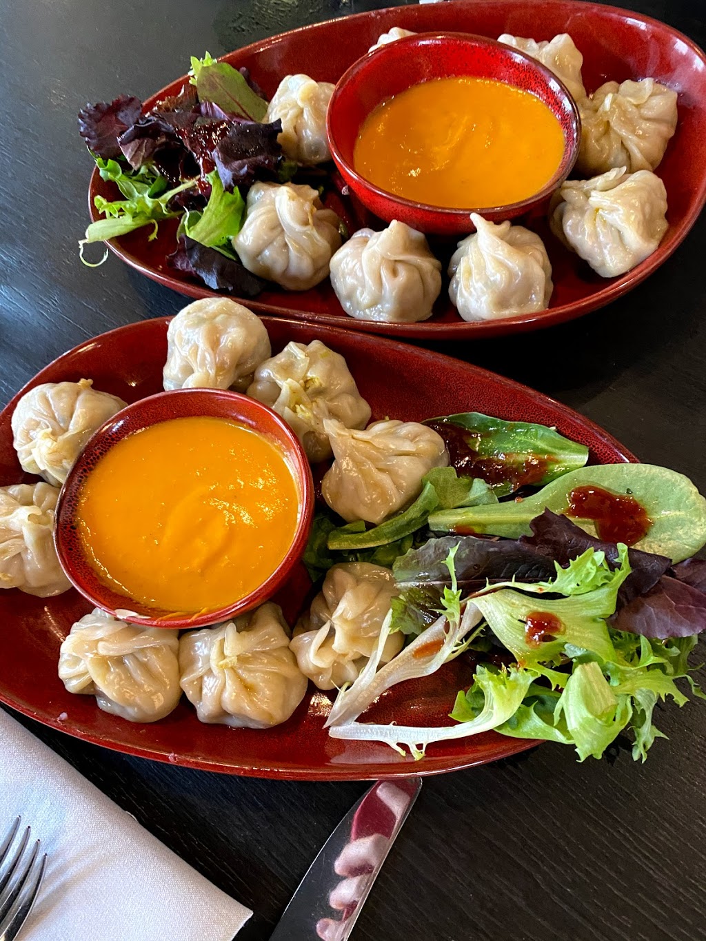 Vajra | restaurant | 1329 W Chicago Ave, Chicago, IL 60642, USA | 3129294990 OR +1 312-929-4990