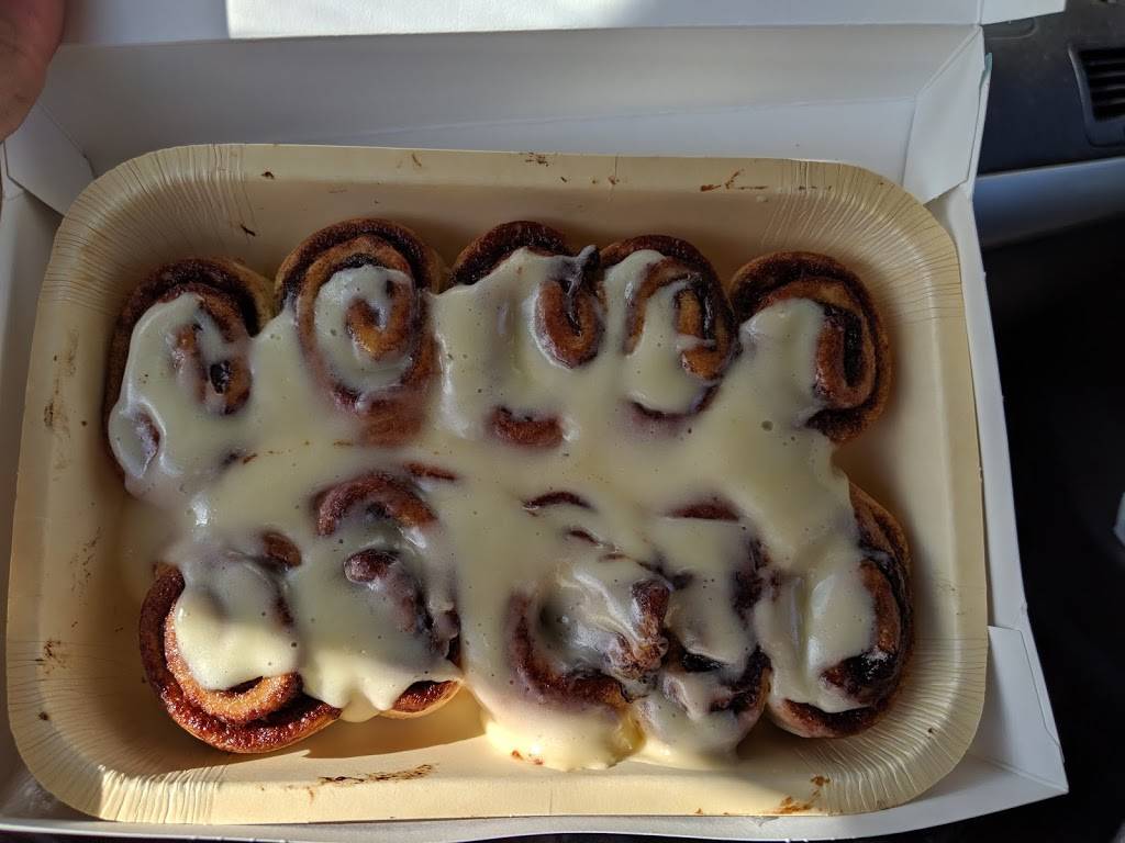 Pizza Hut | meal delivery | 445 E Windmill Lane Suite 1B Las Palmes, Shop Ctr, Las Vegas, NV 89123, USA | 7022709011 OR +1 702-270-9011