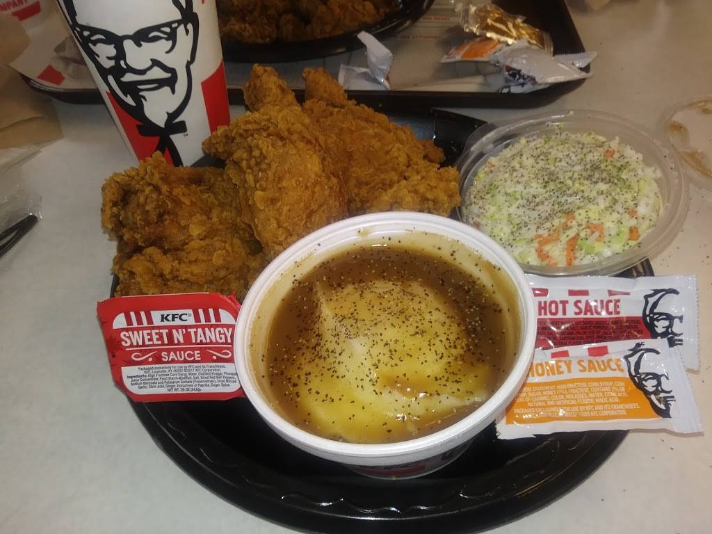 KFC | restaurant | 823 South Ohio Ave N, Live Oak, FL 32064, USA | 3863624455 OR +1 386-362-4455