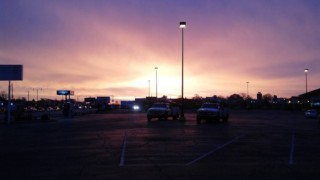 Tims Coney Island Restaurant | restaurant | 16015 Southfield Rd, Allen Park, MI 48101, USA | 3139286690 OR +1 313-928-6690