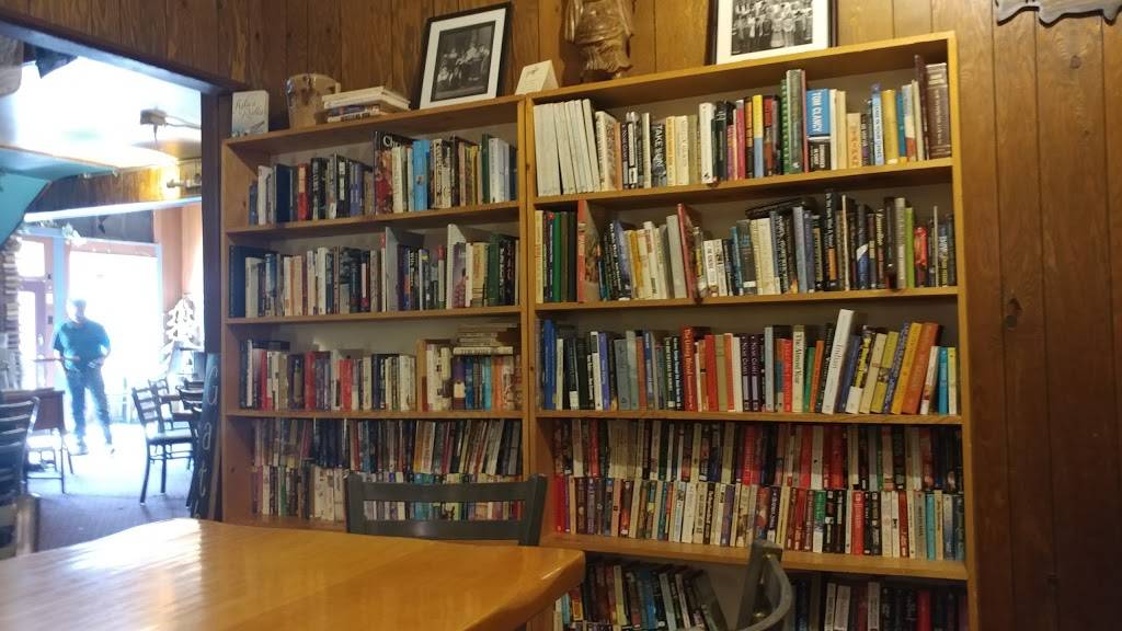 Cody Cafe | cafe | 216 Main Ave, Morton, WA 98356, USA | 3604965787 OR +1 360-496-5787