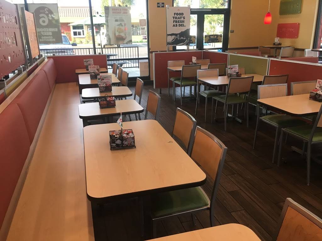 Del Taco | meal takeaway | 13742 Red Hill Ave, Tustin, CA 92780, USA | 7145441018 OR +1 714-544-1018