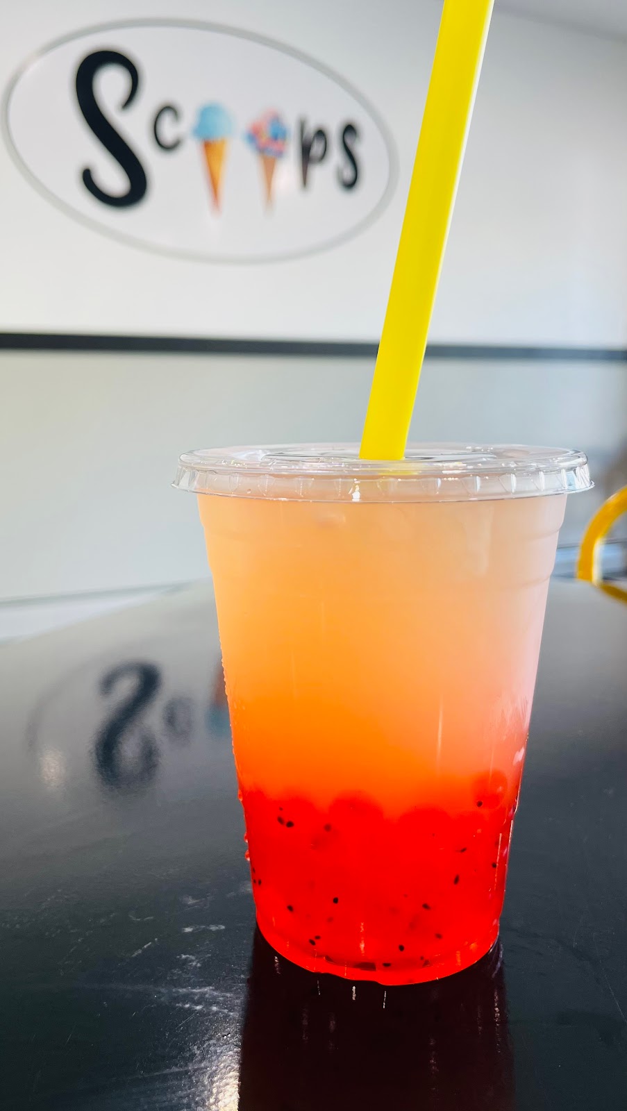 Scoops - Cheboygan | restaurant | 106 S Main St, Cheboygan, MI 49721, USA | 2314200529 OR +1 231-420-0529