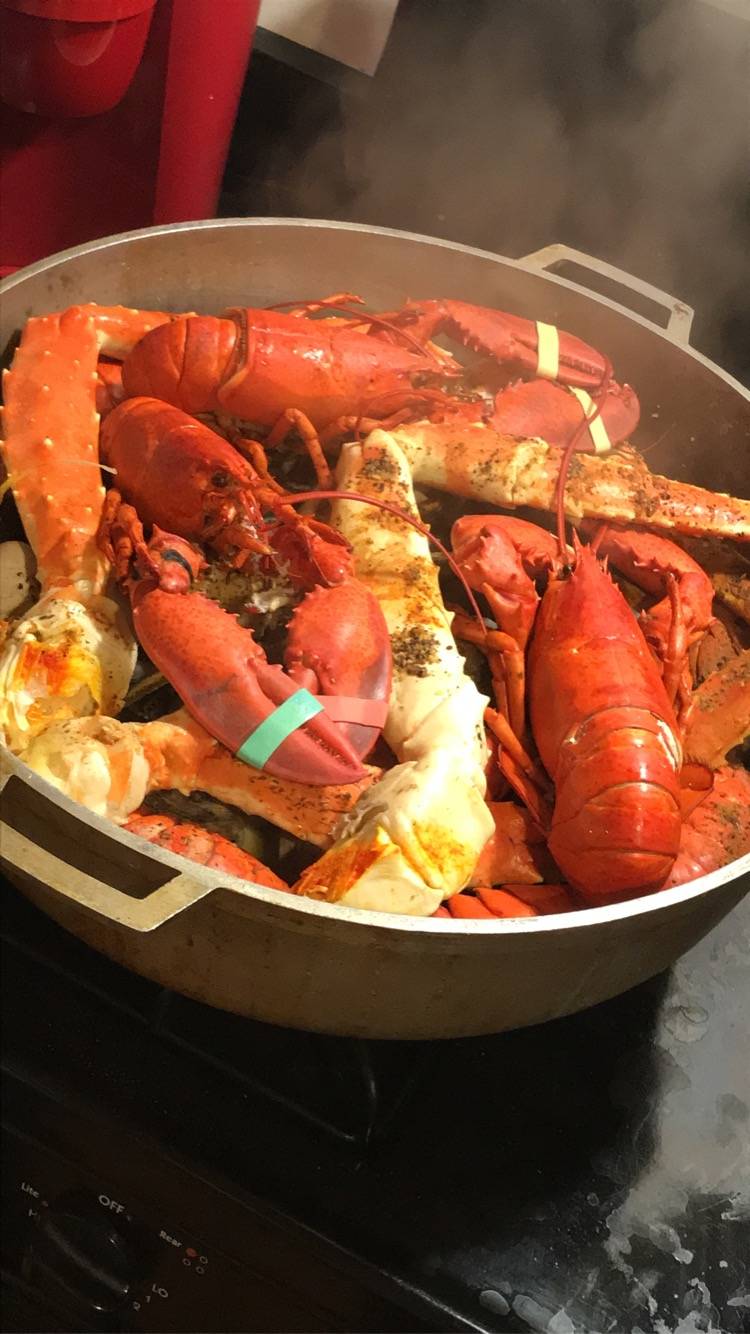 Blazooos Kitchen | restaurant | 1296 Washington St, Norwood, MA 02062, USA | 6464025558 OR +1 646-402-5558