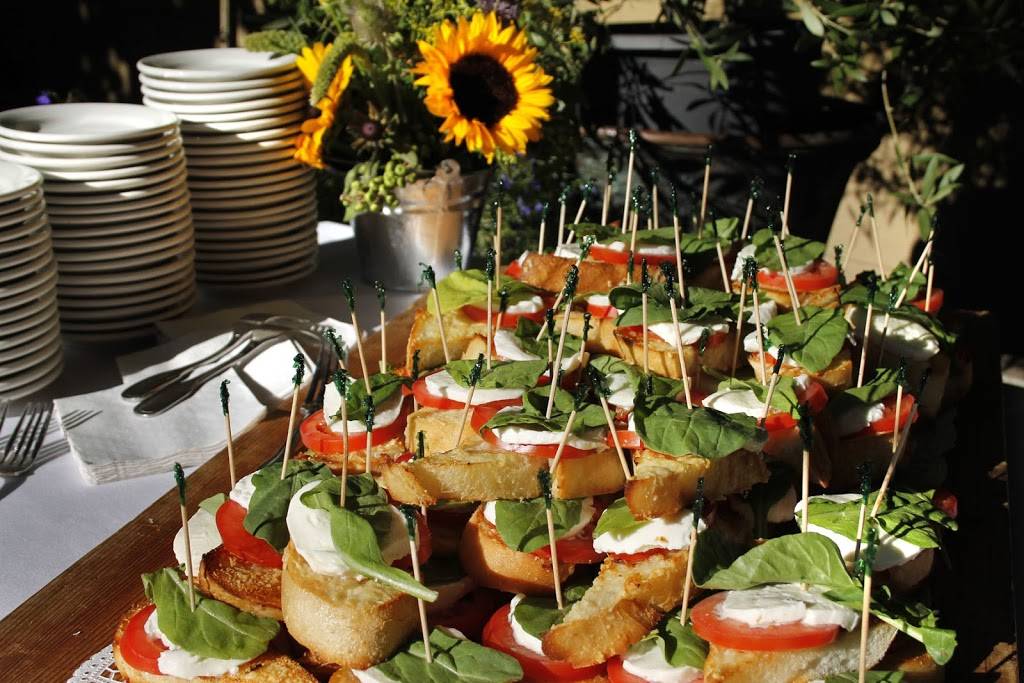 Union Hotel Restaurant & Cafe | restaurant | 3731 Main St, Occidental, CA 95465, USA | 7078743555 OR +1 707-874-3555