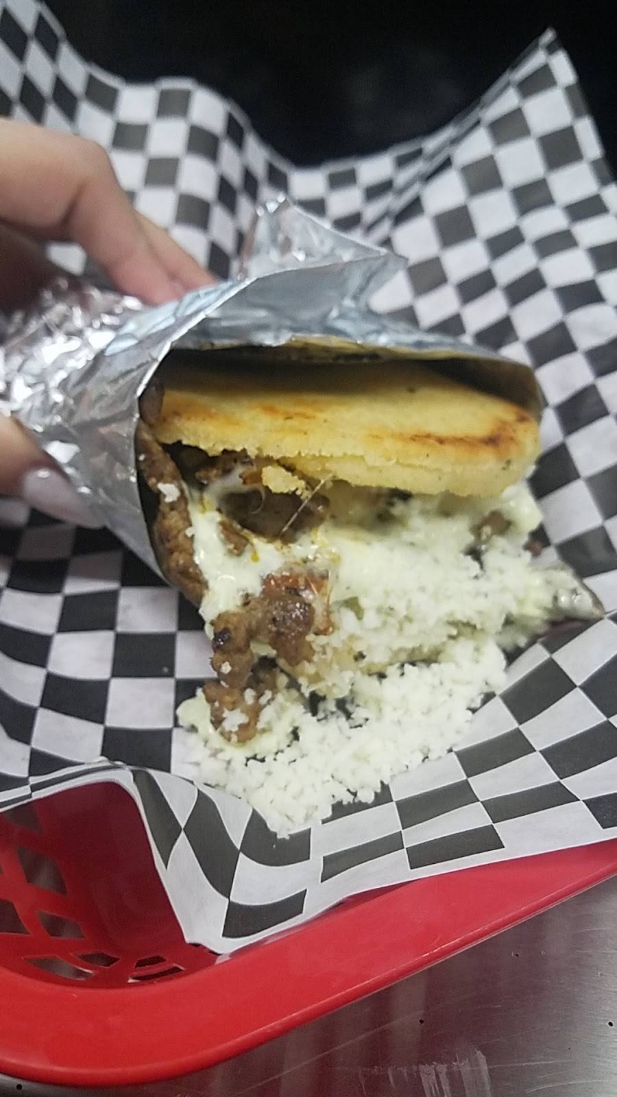 mimas kitchen | restaurant | 1961 E Charleston Blvd, Las Vegas, NV 89104, USA | 7026282493 OR +1 702-628-2493