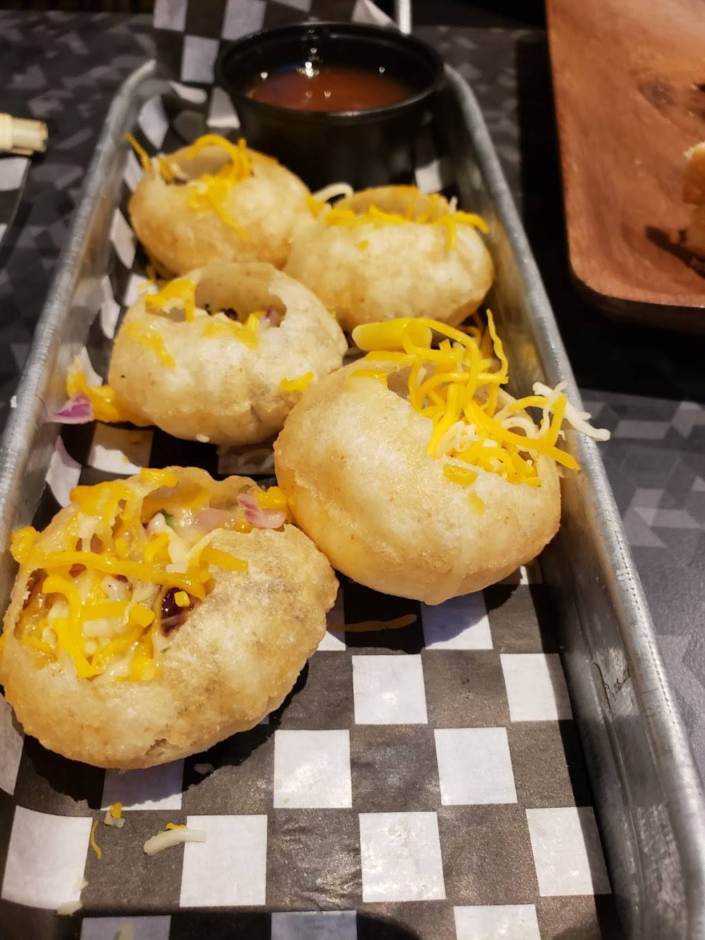 Gus Social | restaurant | 120 St Andrew St W, Fergus, ON N1M 1N5, Canada | 5198432688 OR +1 519-843-2688