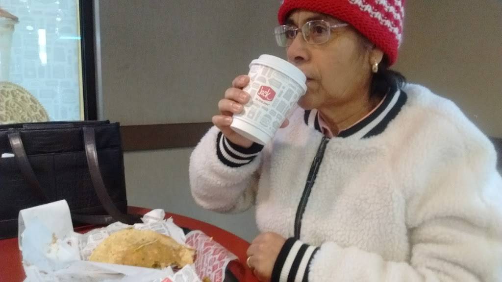 Jack in the Box | restaurant | 1898 Bellevue Rd, Atwater, CA 95301, USA | 2093585992 OR +1 209-358-5992