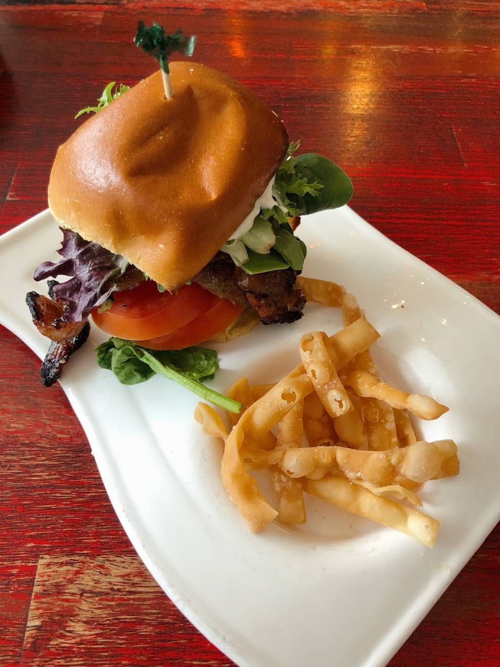 THAI SLIDERS | restaurant | 150 8th Ave, New York, NY 10011, USA | 2126750080 OR +1 212-675-0080