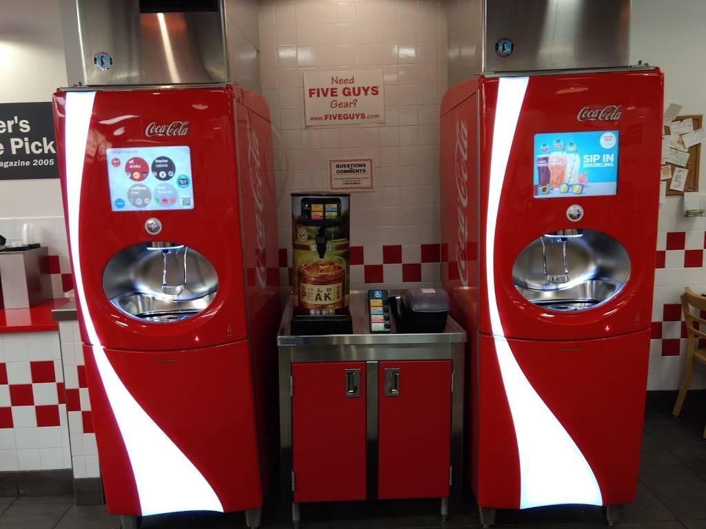 Five Guys | meal takeaway | 6441 Lee Hwy, Warrenton, VA 20187, USA | 5408782065 OR +1 540-878-2065