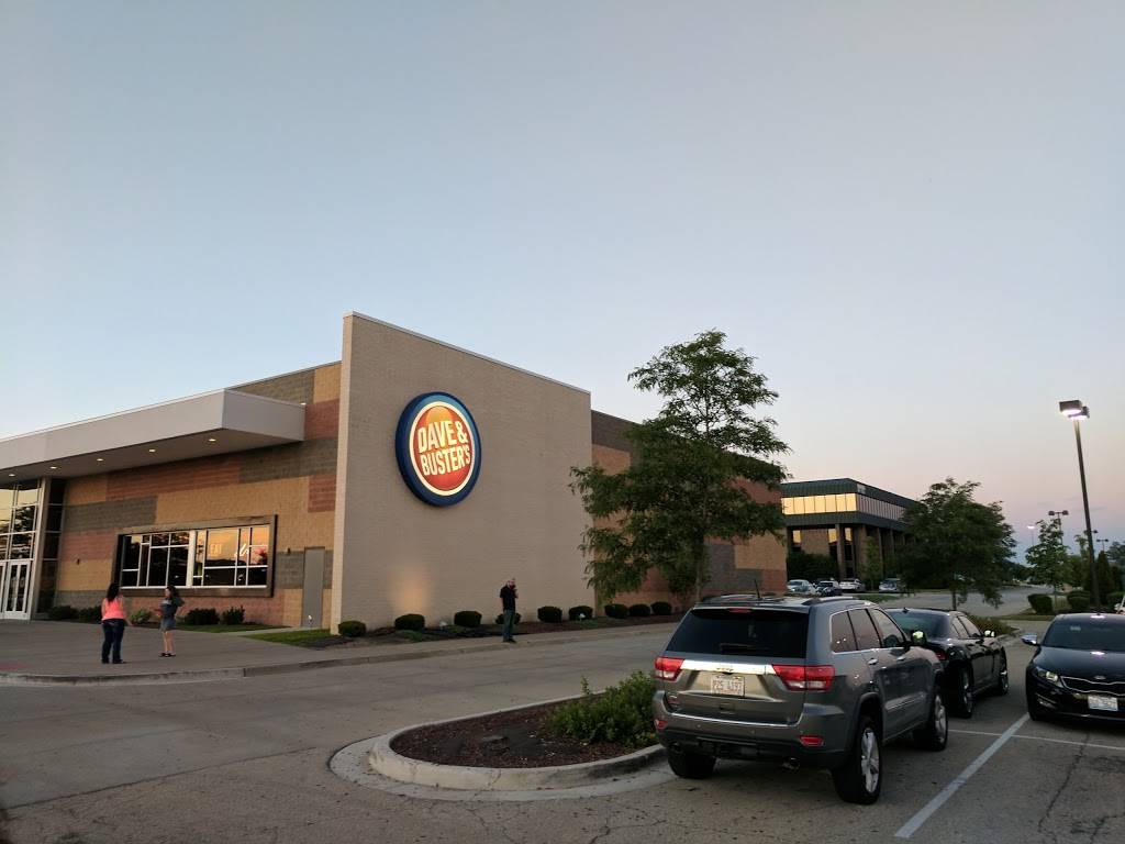 Dave & Busters | restaurant | 49 Orland Square Dr, Orland Park, IL 60462, USA | 7084282100 OR +1 708-428-2100
