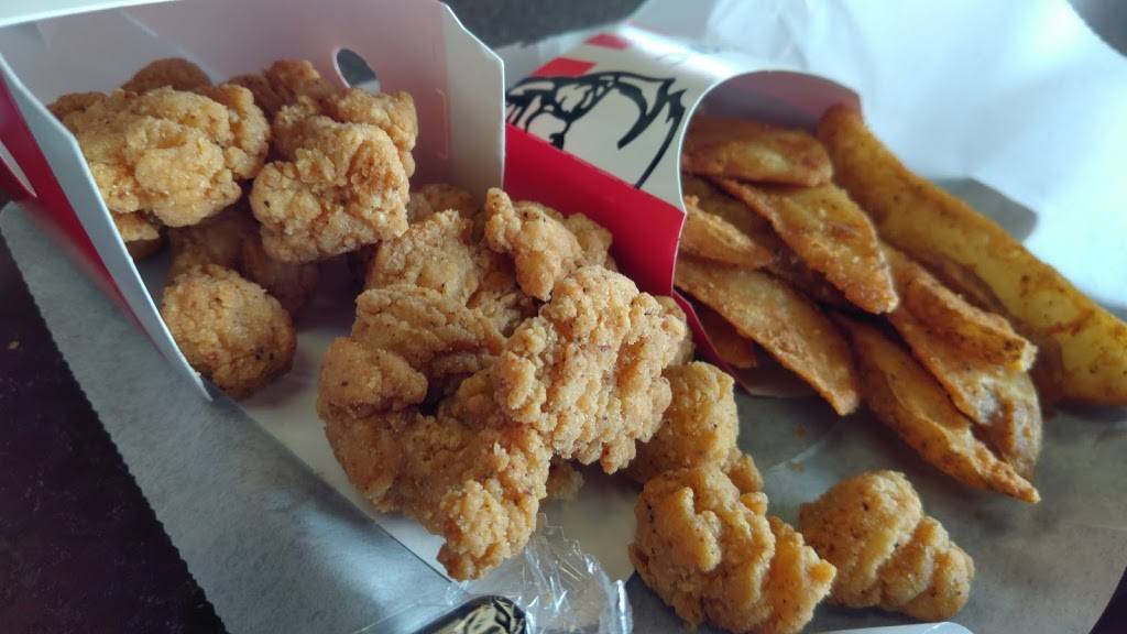 KFC | restaurant | 1105 S Jefferson Ave, Cookeville, TN 38506, USA | 9315262417 OR +1 931-526-2417